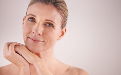 Tratamientos para Combatir la Flacidez Facial a los 40 y 50 Años